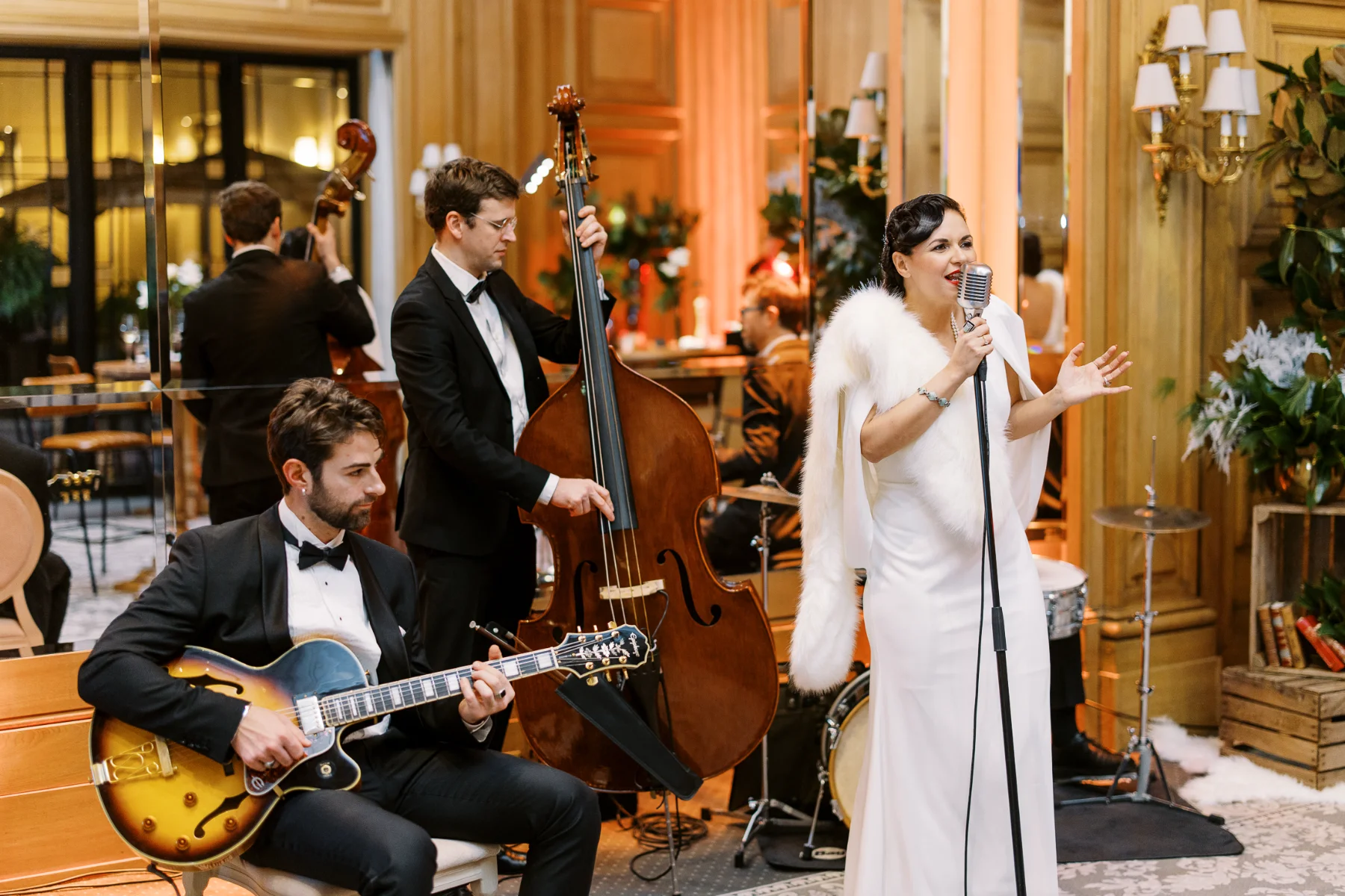 Photographe événement à Lyon immortalisant un groupe de jazz lors d'une soirée.